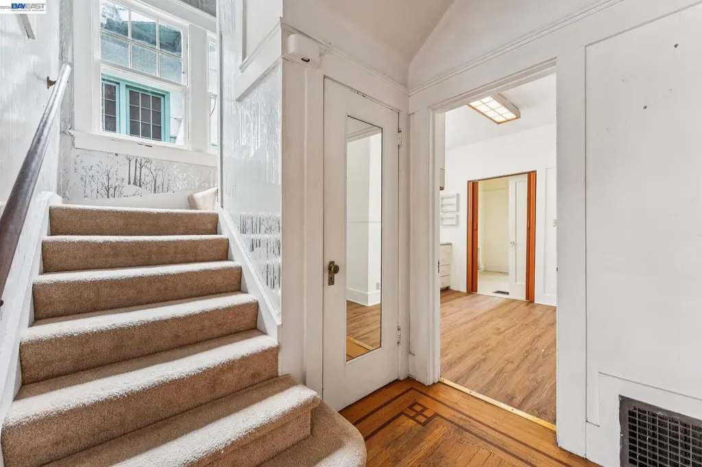 2643 Stuart Street Berkeley CA 94705