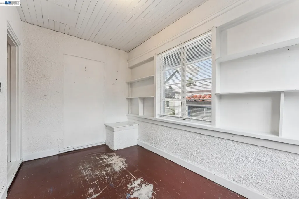 2643 Stuart Street Berkeley CA 94705