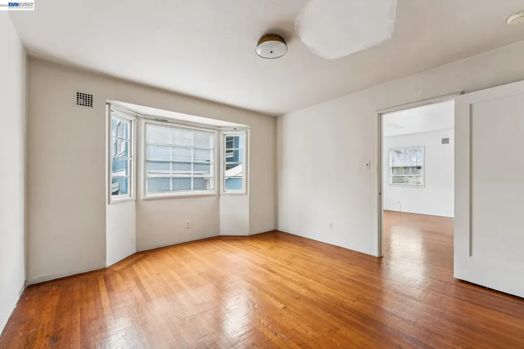 2643 Stuart Street Berkeley CA 94705