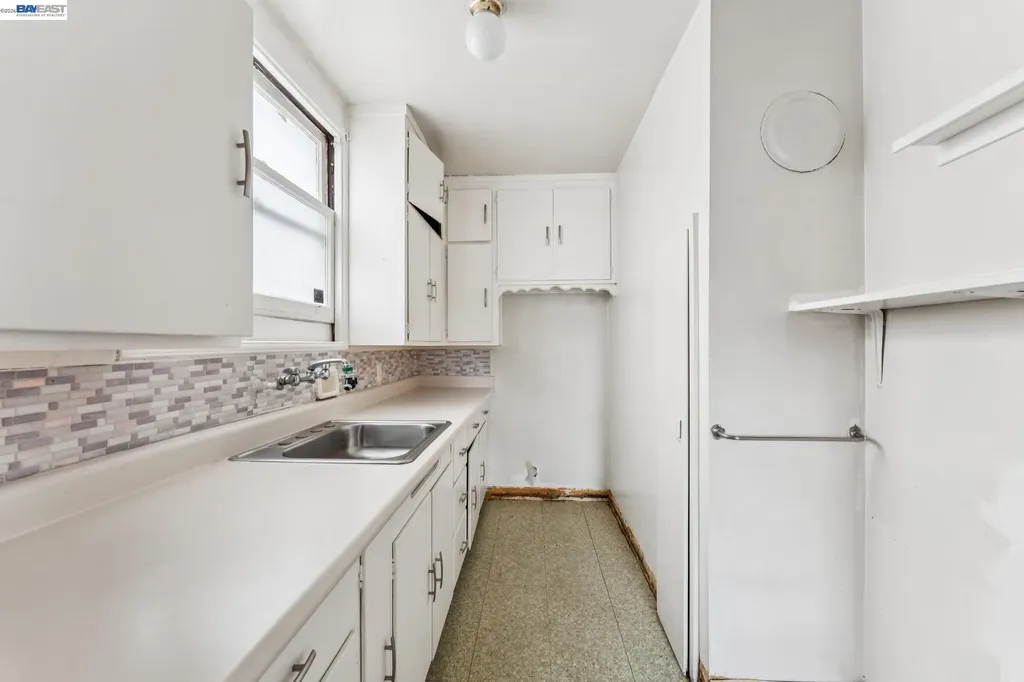 2643 Stuart Street Berkeley CA 94705