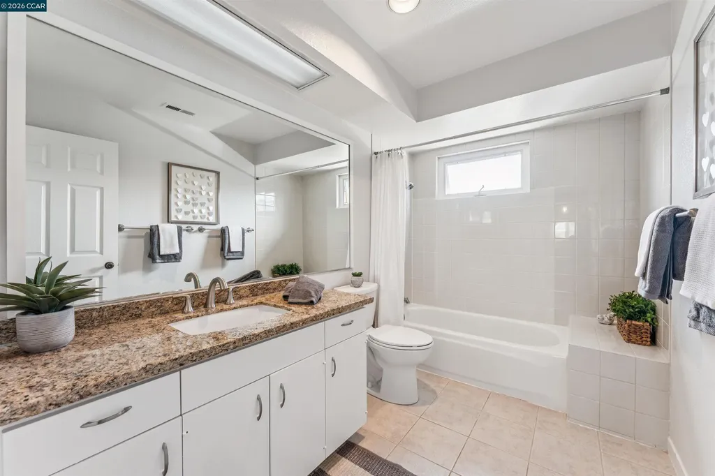 405 Centre Court Alameda CA 94502