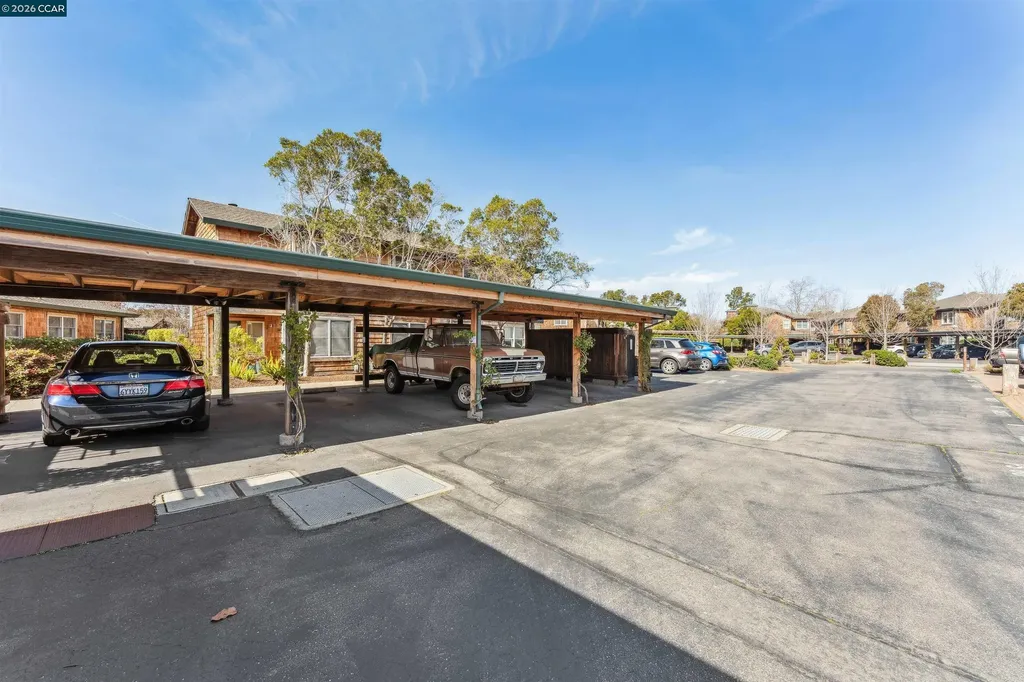 405 Centre Court Alameda CA 94502