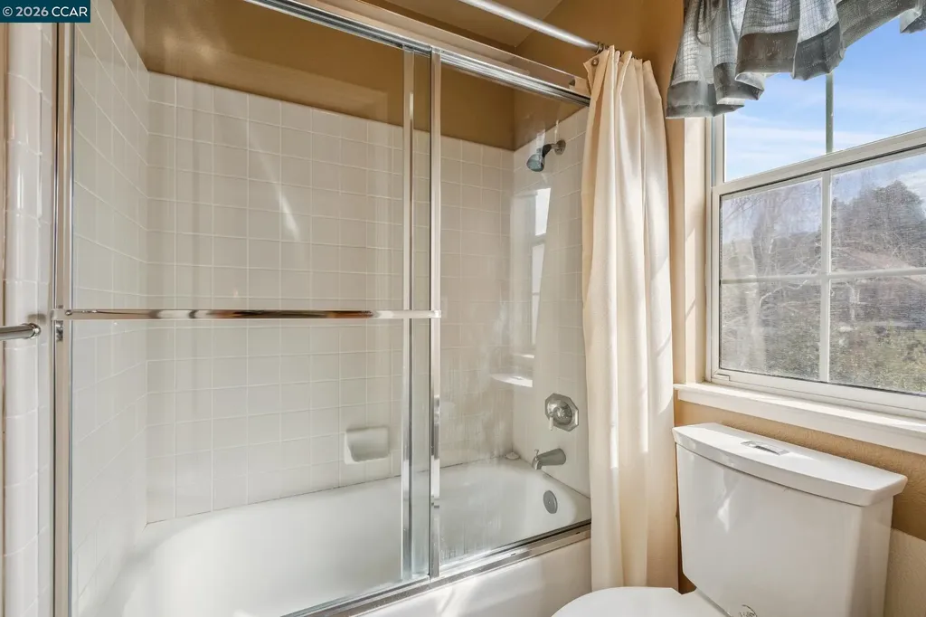 105 Crow Place Clayton CA 94517