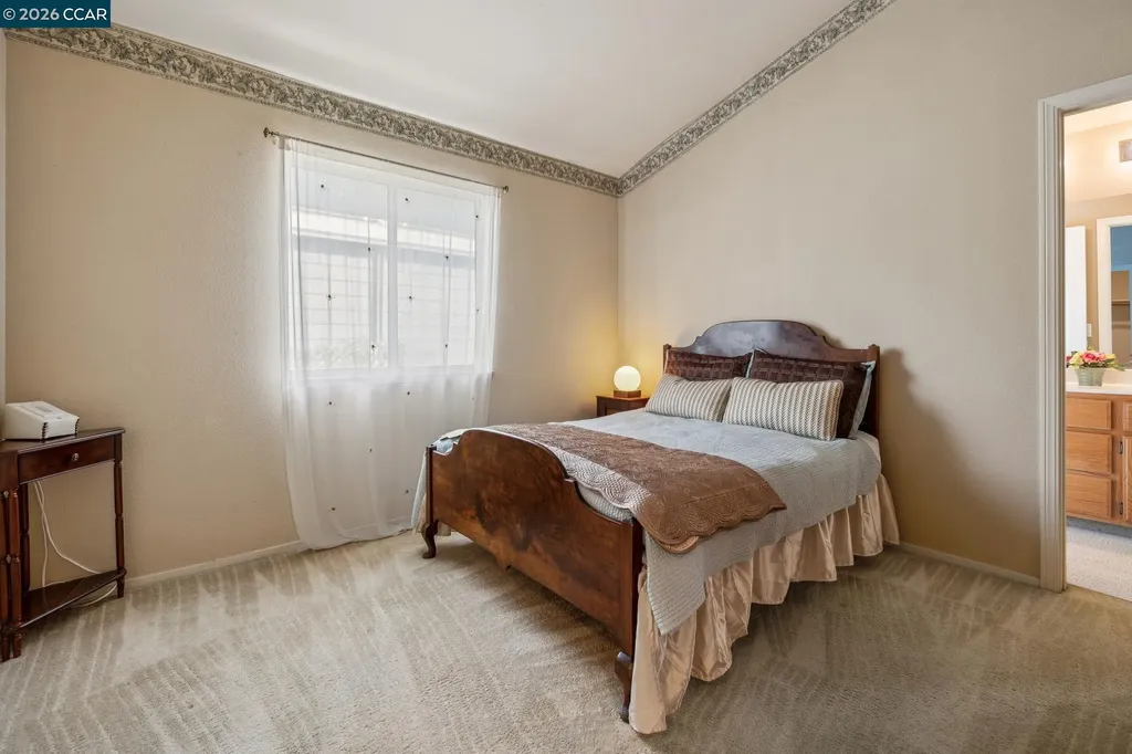 105 Crow Place Clayton CA 94517