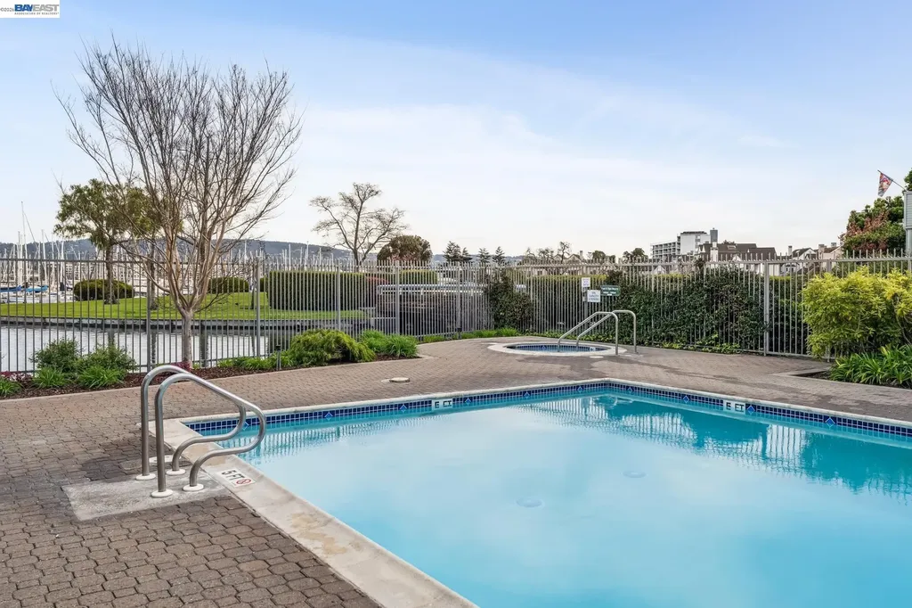 9 Regulus Court Alameda CA 94501