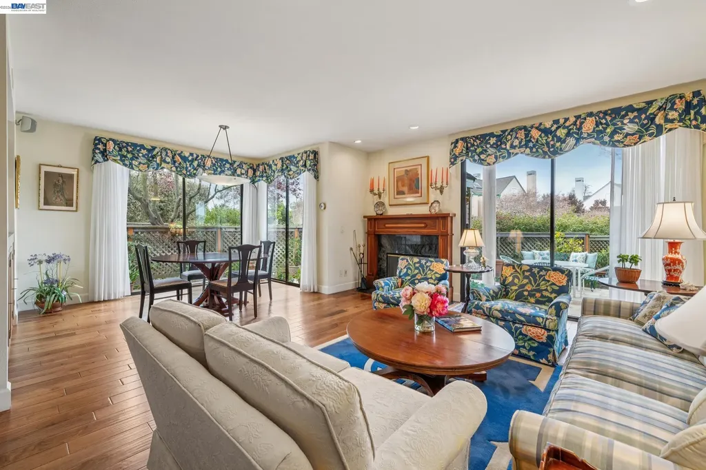 9 Regulus Court Alameda CA 94501