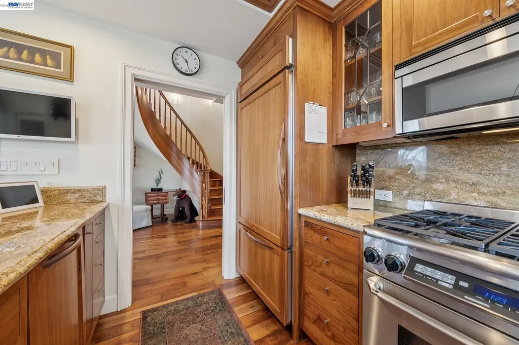 9 Regulus Court Alameda CA 94501
