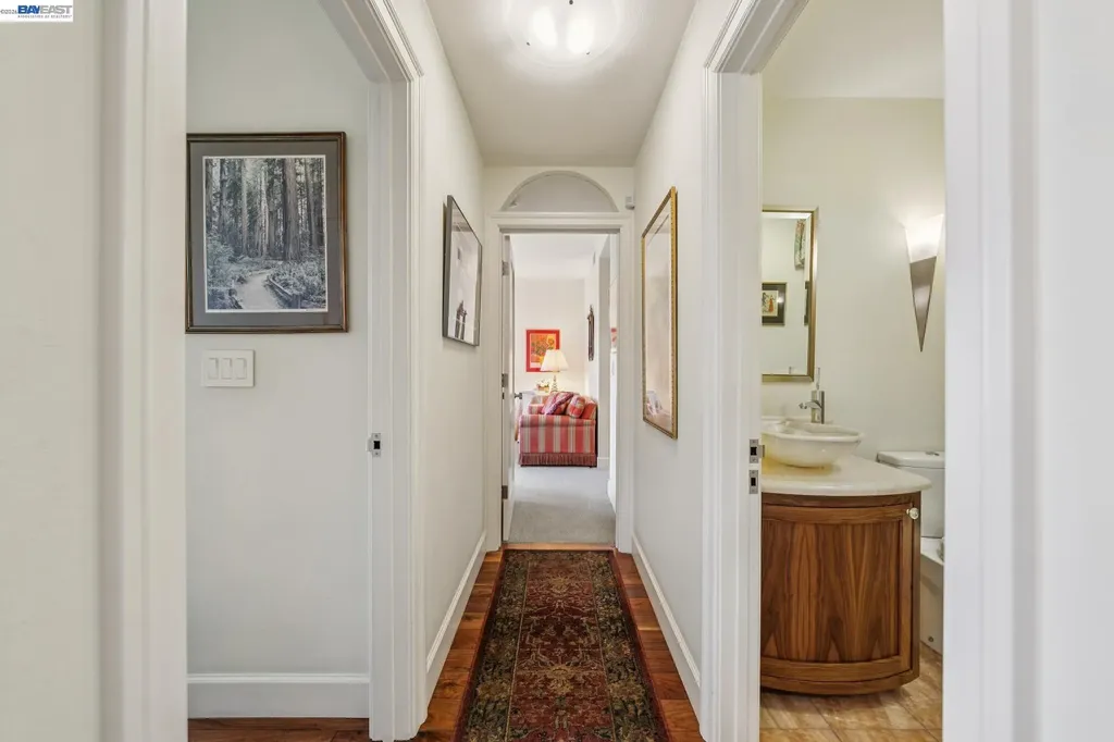 9 Regulus Court Alameda CA 94501