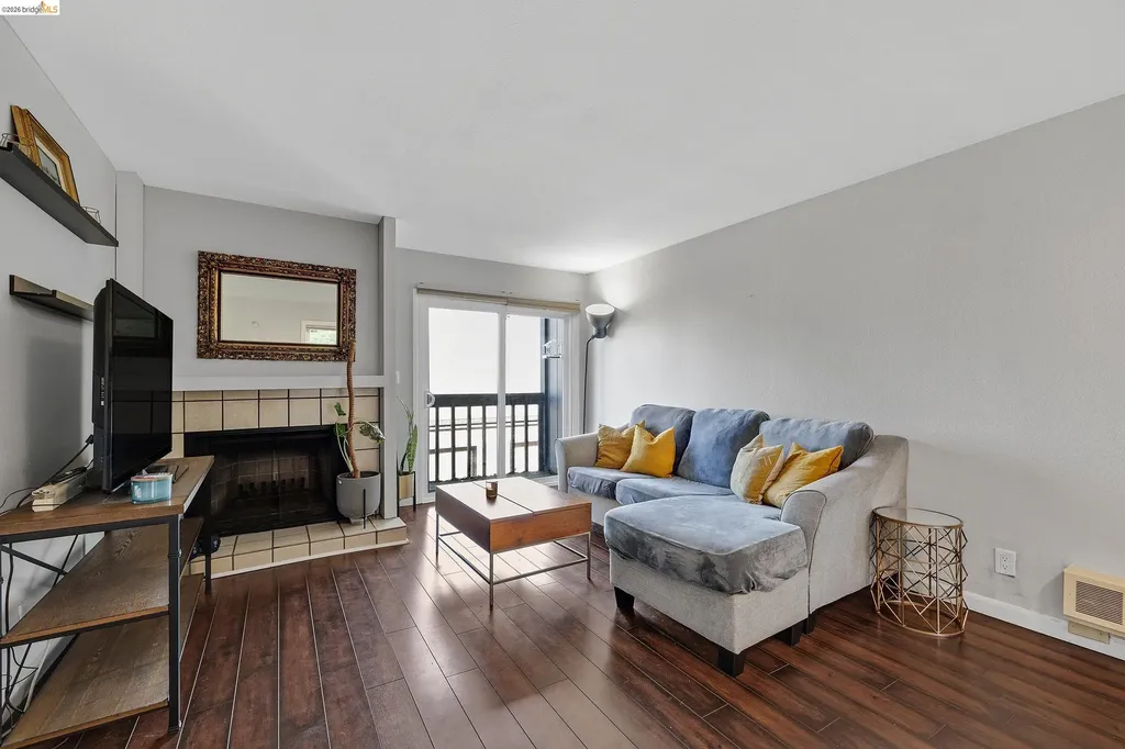 407 Vista Heights Road El Cerrito CA 94530