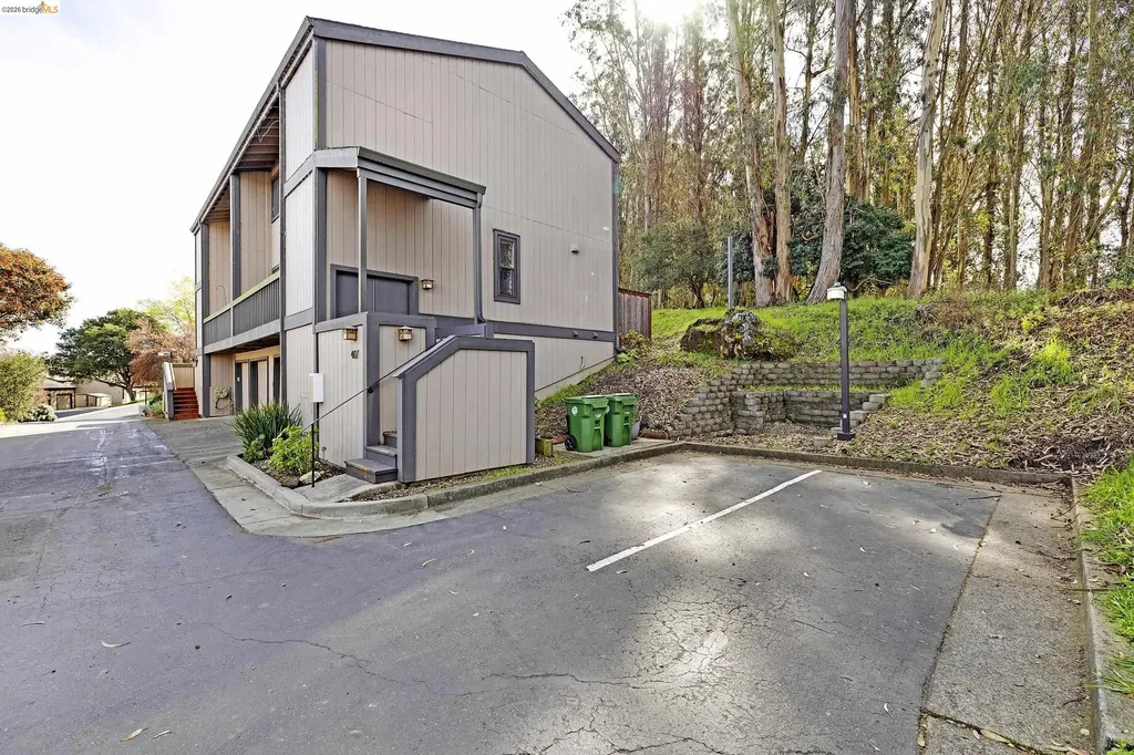407 Vista Heights Road El Cerrito CA 94530