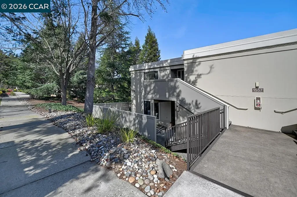 1557 Rockledge Lane Walnut Creek CA 94595