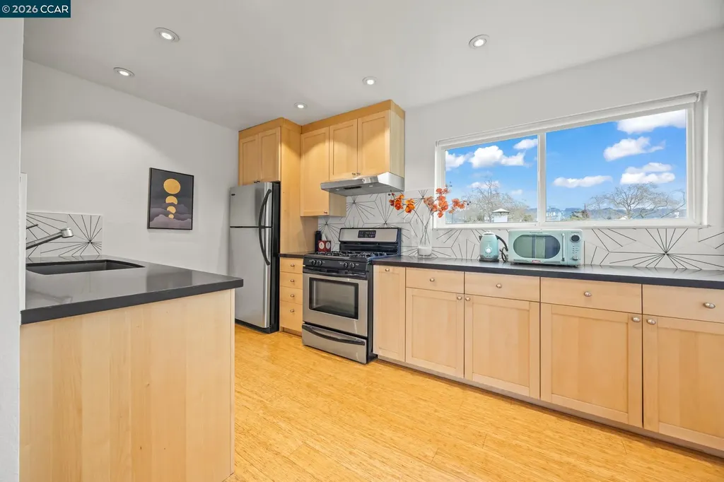 2327 10th Street Berkeley CA 94710