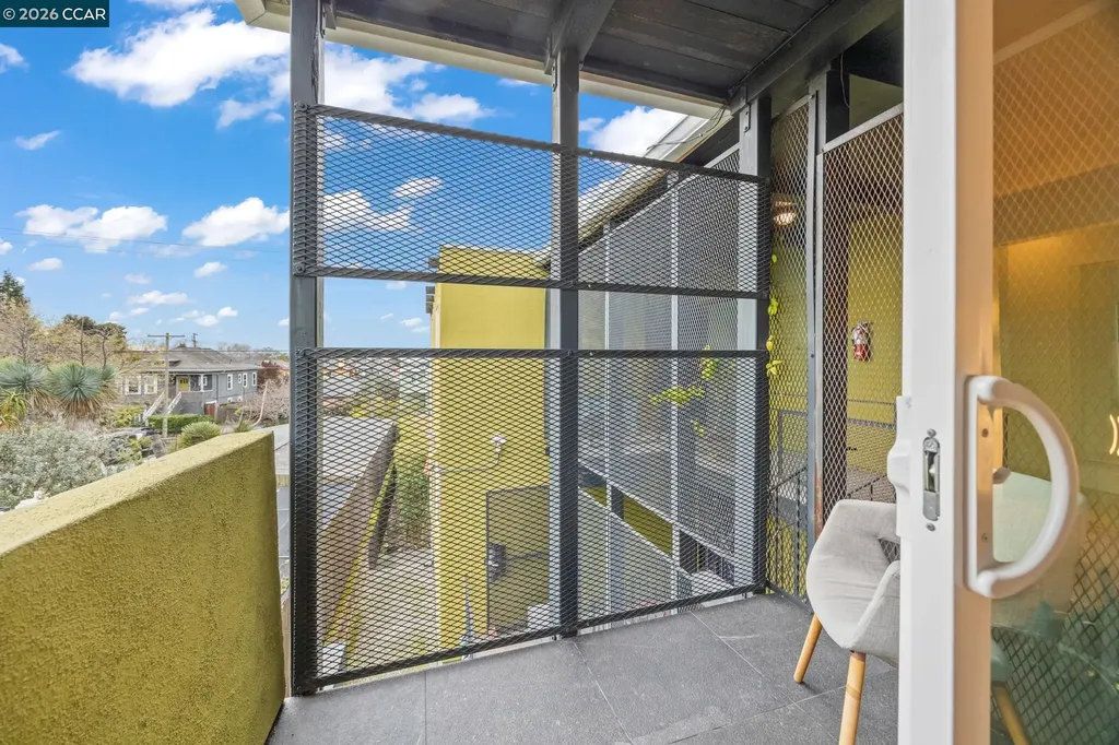 2327 10th Street Berkeley CA 94710