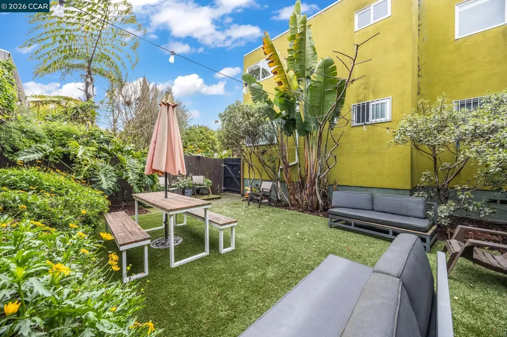 2327 10th Street Berkeley CA 94710