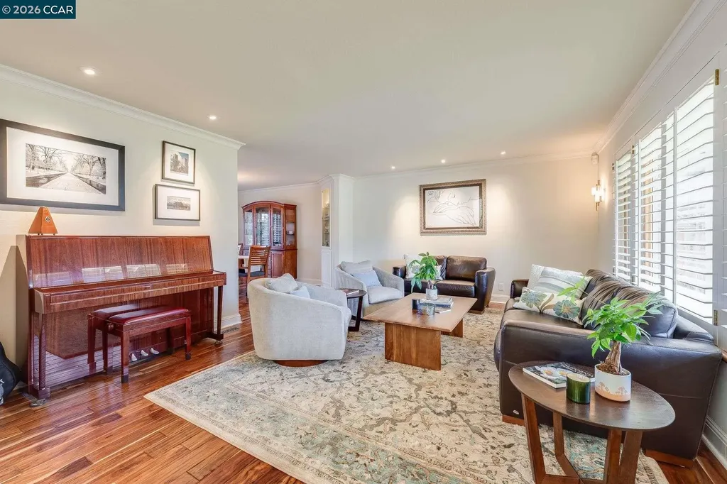 5817 Mitchell Canyon Court Clayton CA 94517