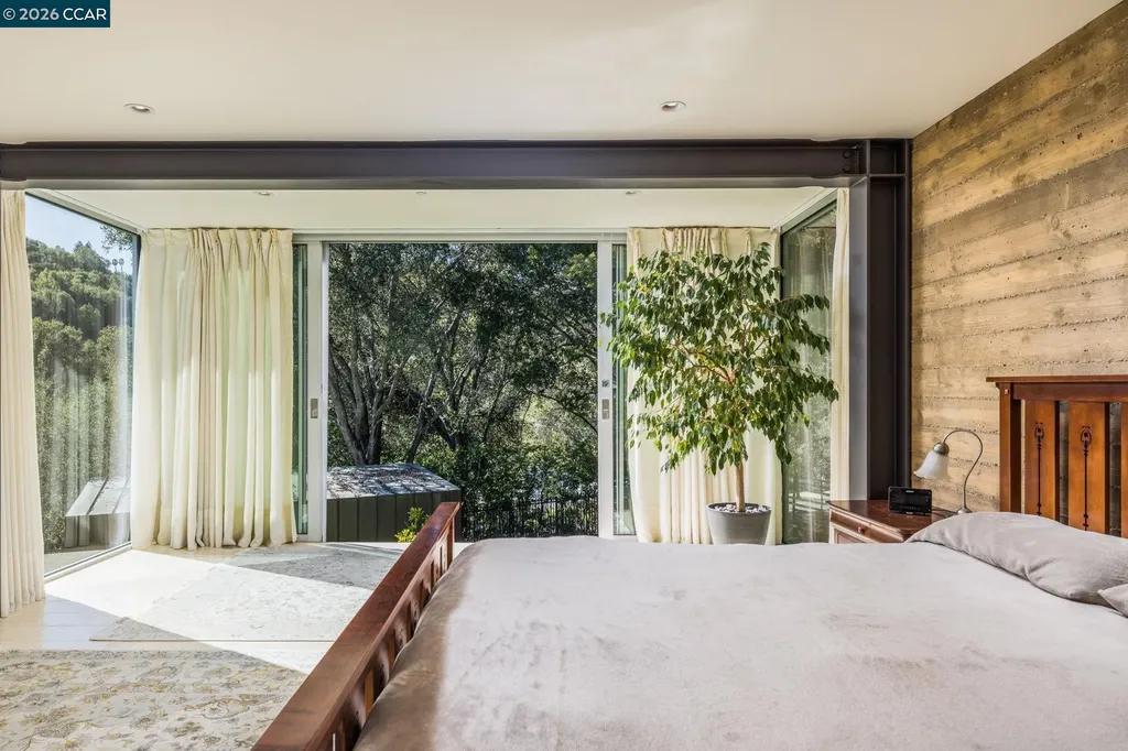 2 Crane Court Orinda CA 94563