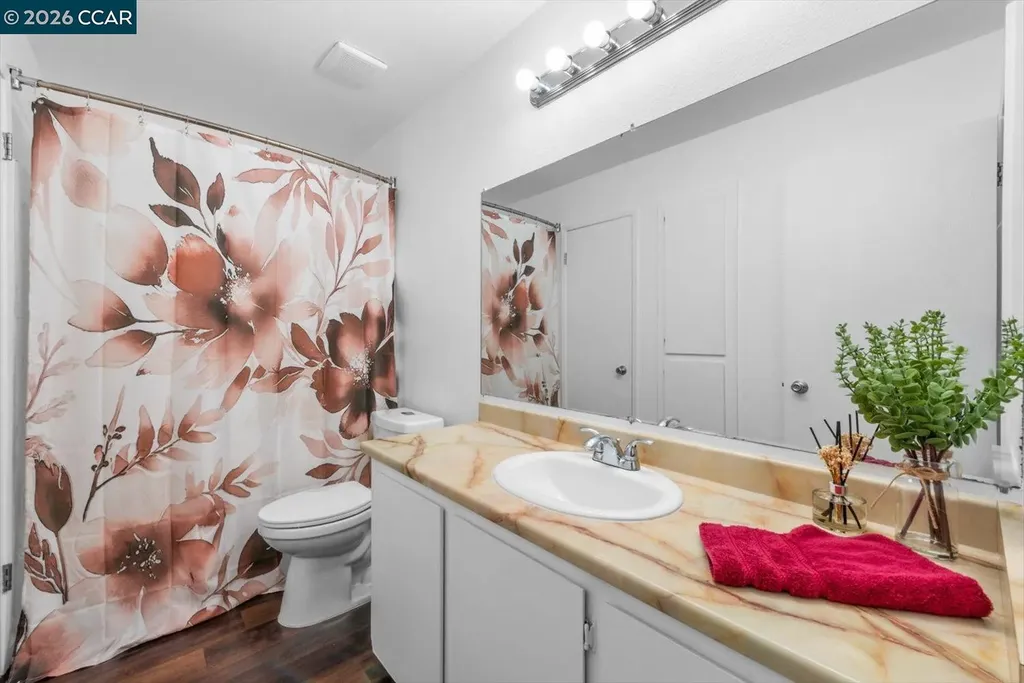 288 Cashew Lane Oakley CA 94561