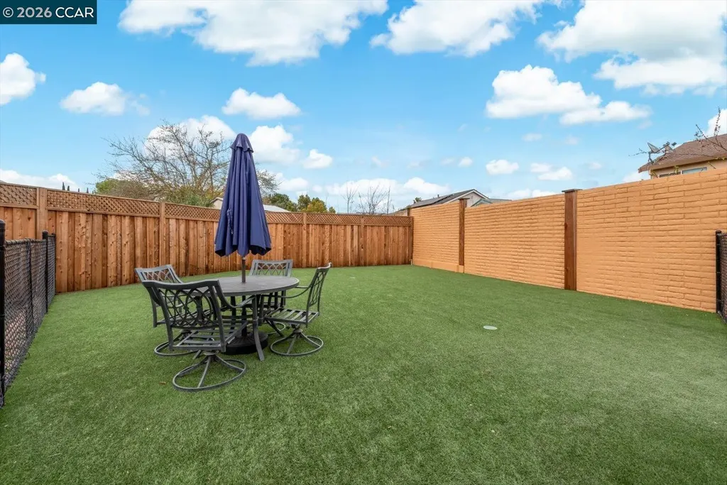 288 Cashew Lane Oakley CA 94561