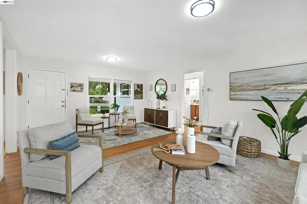 25480 University Court Hayward CA 94542