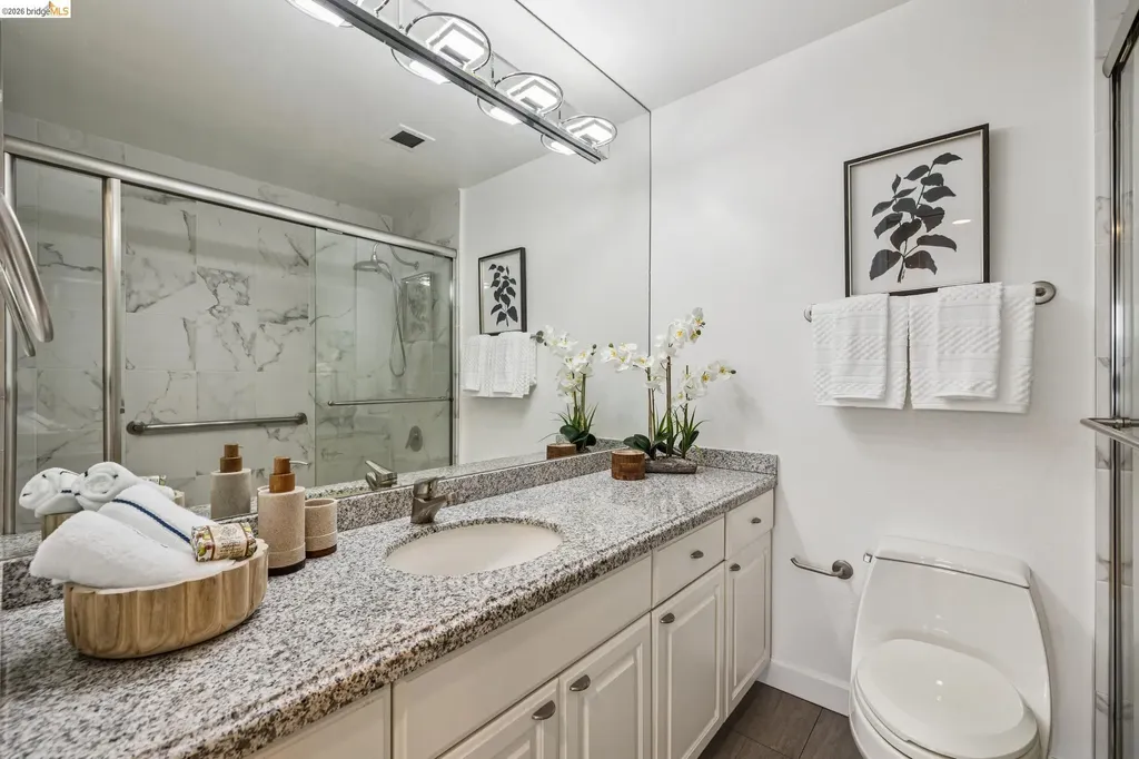 565 Bellevue Avenue Oakland CA 94610