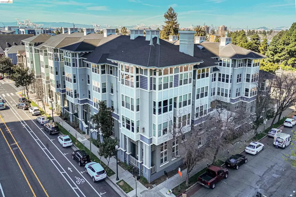 655 12th Street Oakland CA 94607
