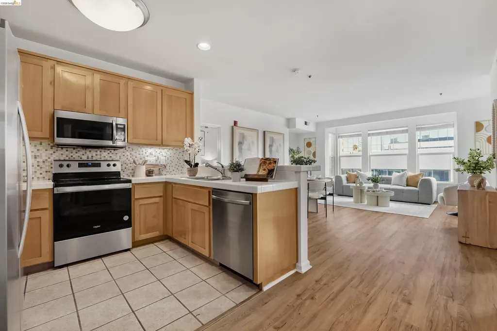 655 12th Street Oakland CA 94607