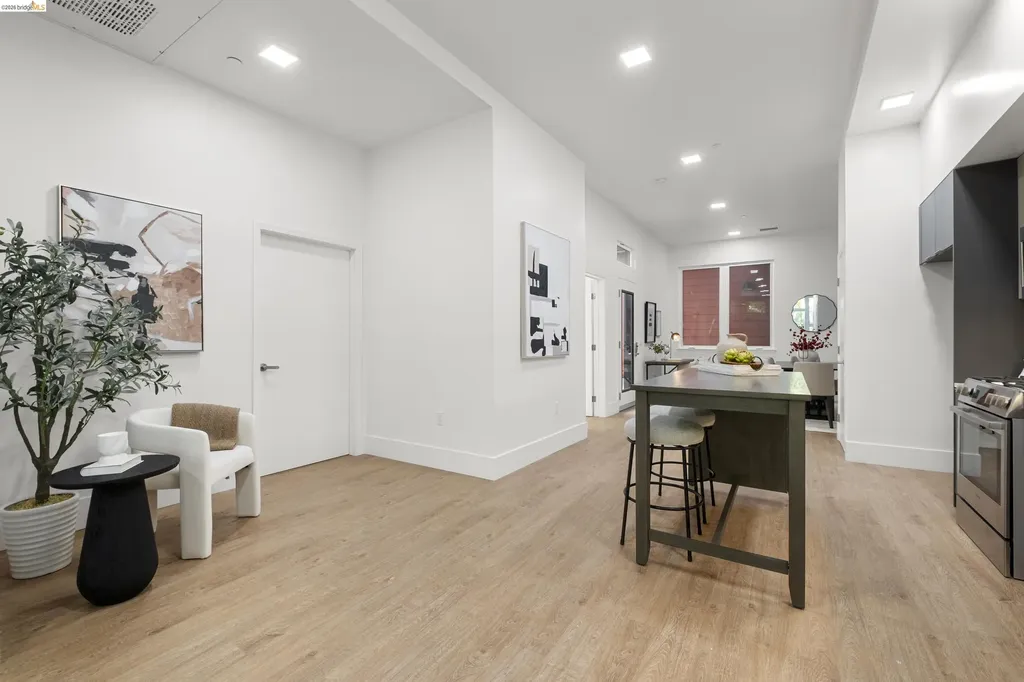 1545 32nd Street Oakland CA 94608