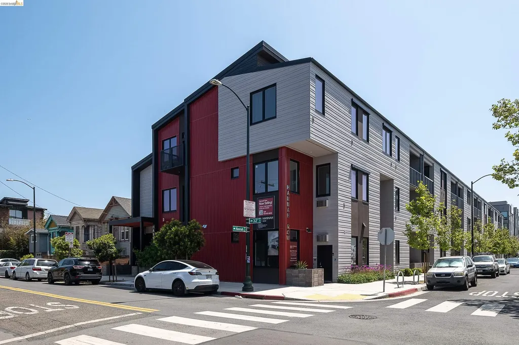 1545 32nd Street Oakland CA 94608