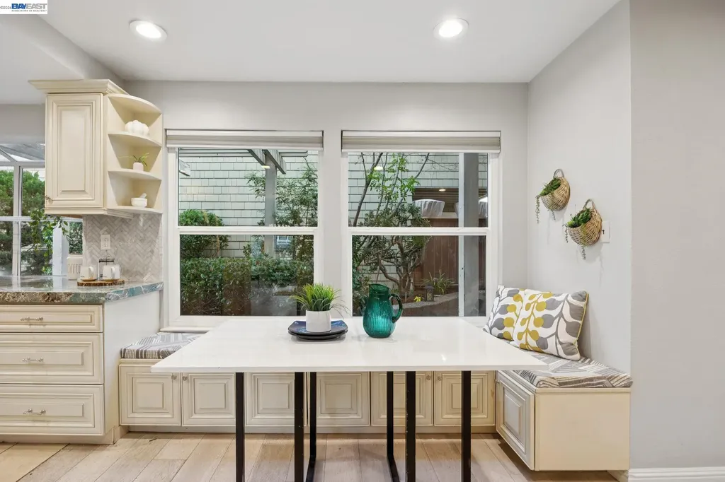 30 Sea Bridge Alameda CA 94502