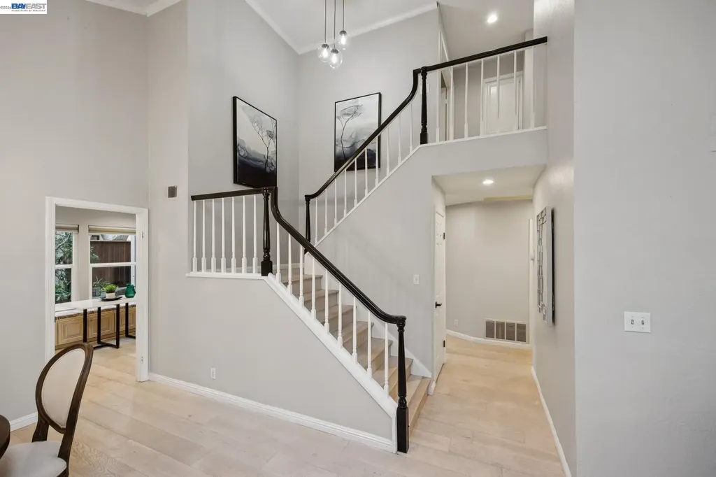 30 Sea Bridge Alameda CA 94502