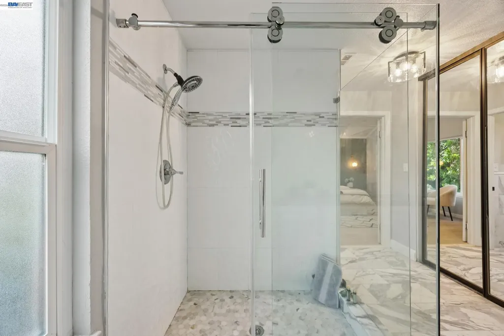 30 Sea Bridge Alameda CA 94502