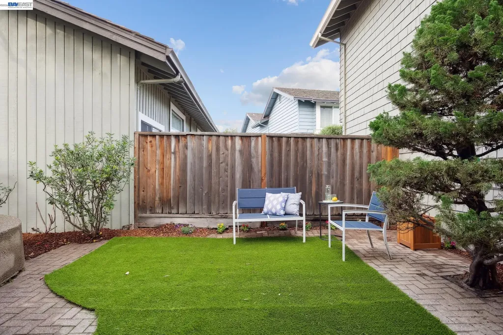 30 Sea Bridge Alameda CA 94502