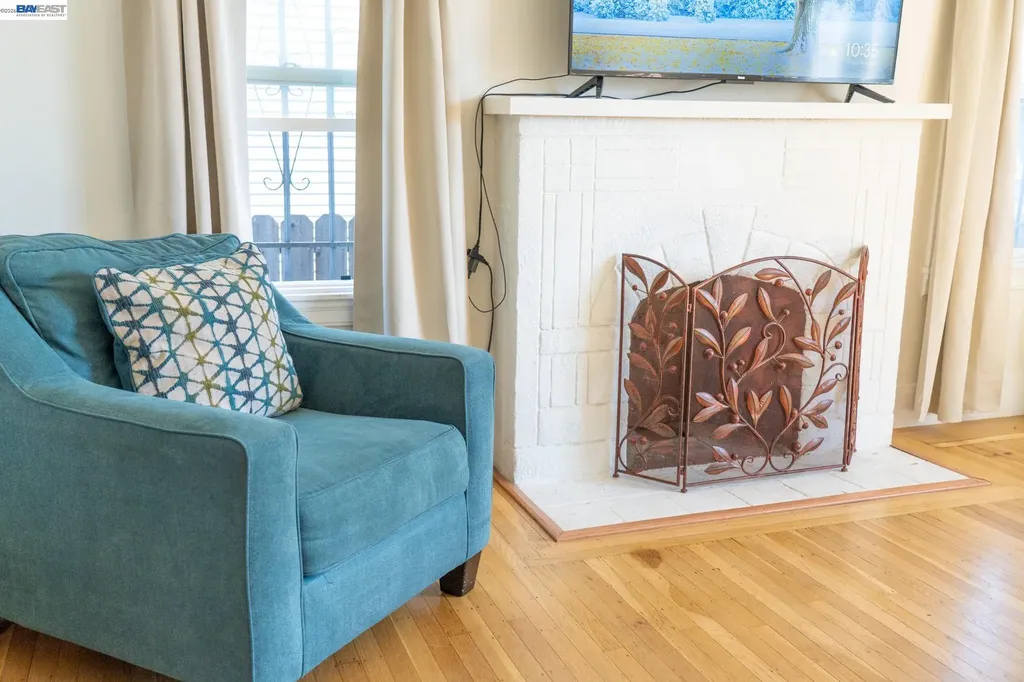 2921 Havenscourt Boulevard Oakland CA 94605