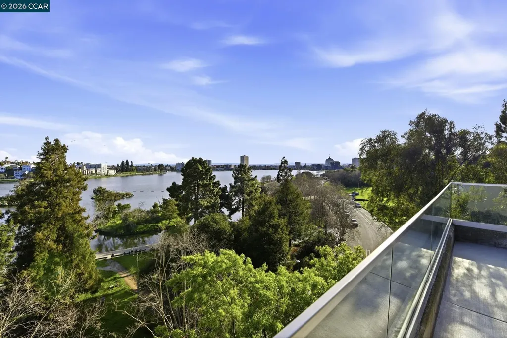 565 Bellevue Avenue Oakland CA 94610