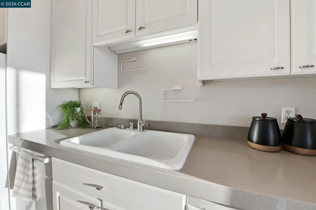 565 Bellevue Avenue Oakland CA 94610