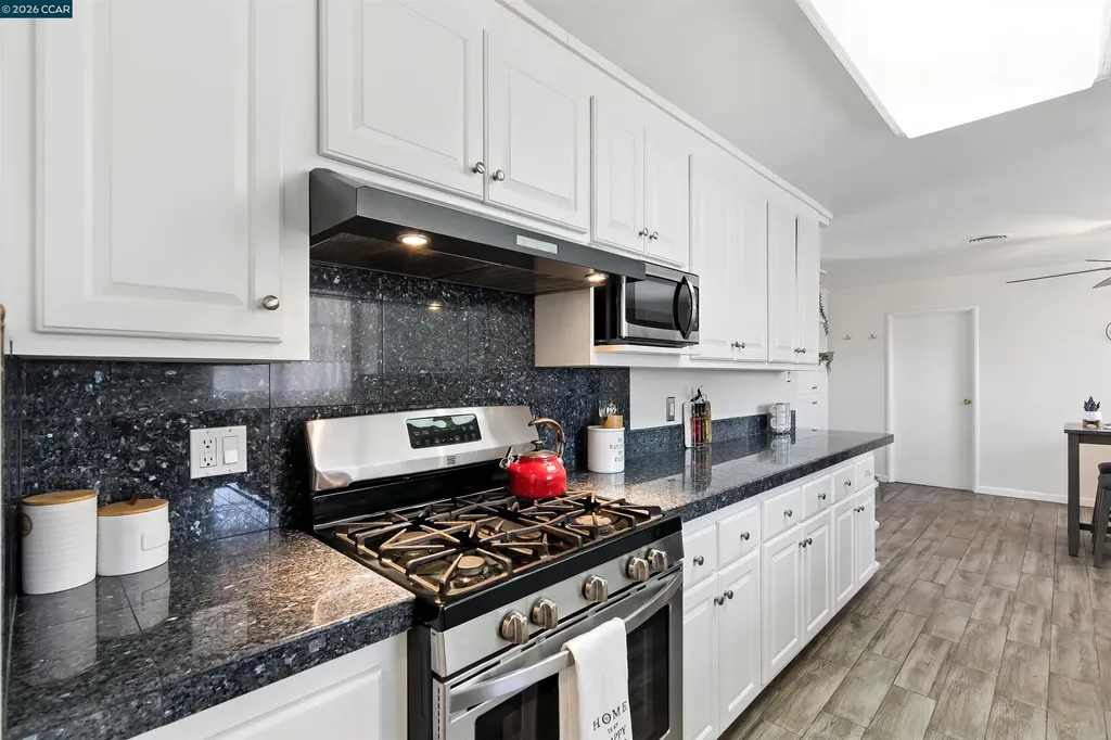 1201 Valle Vista Avenue Vallejo CA 94589