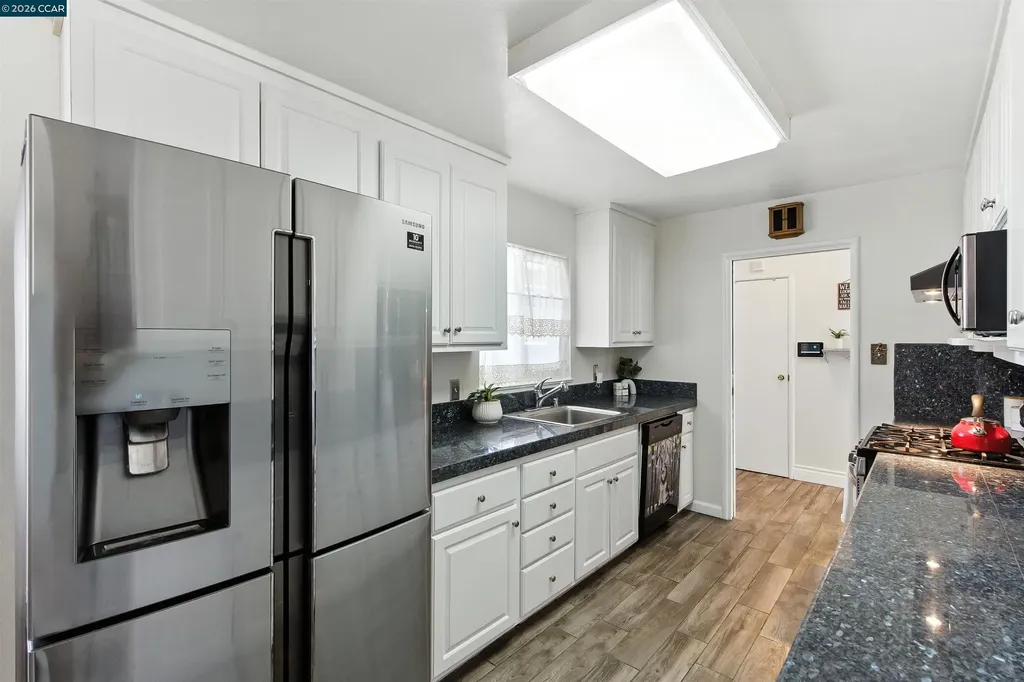 1201 Valle Vista Avenue Vallejo CA 94589