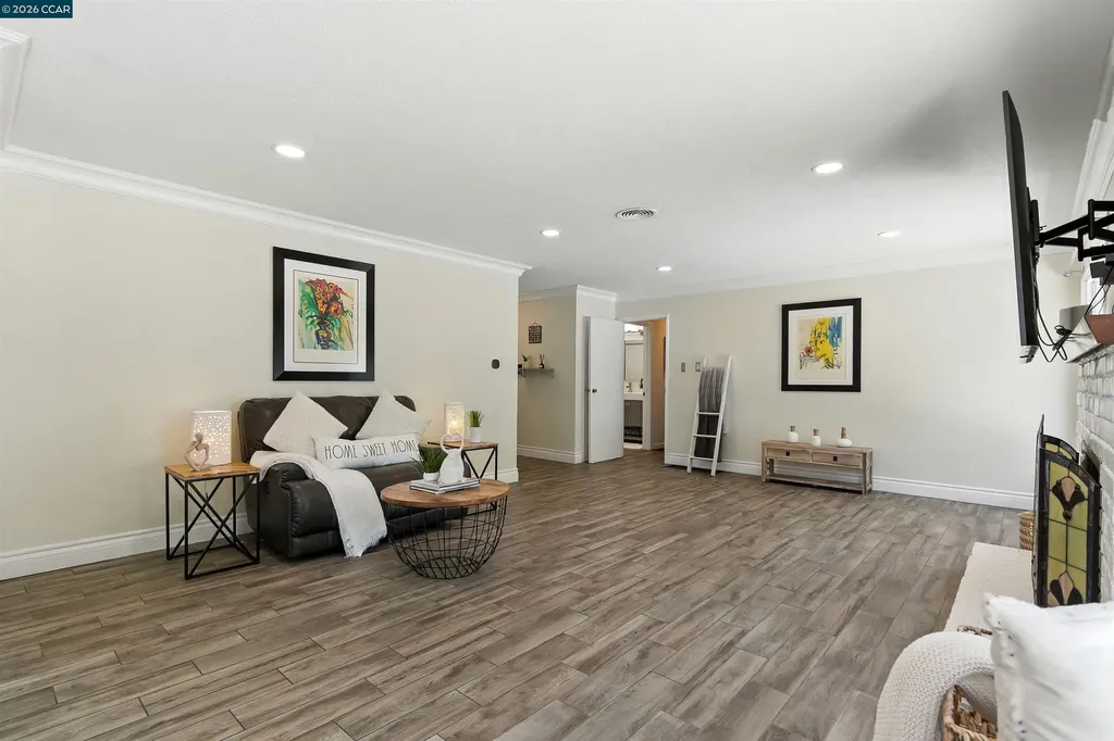 1201 Valle Vista Avenue Vallejo CA 94589