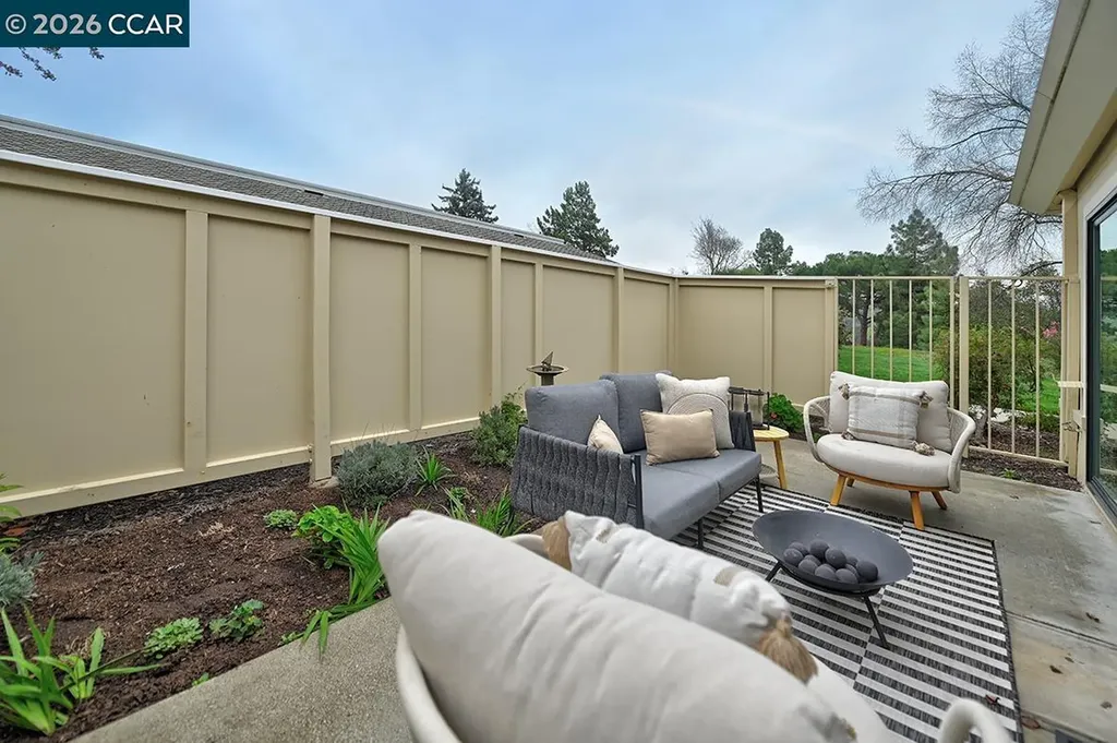 2016 Pine Knoll Walnut Creek CA 94595