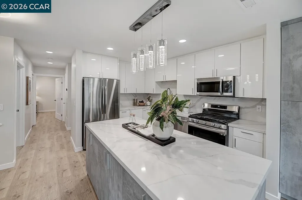 2016 Pine Knoll Walnut Creek CA 94595