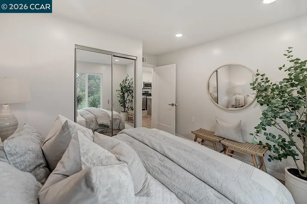 2016 Pine Knoll Walnut Creek CA 94595