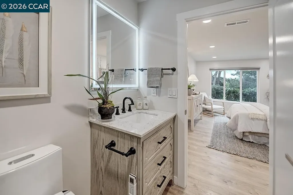 2016 Pine Knoll Walnut Creek CA 94595