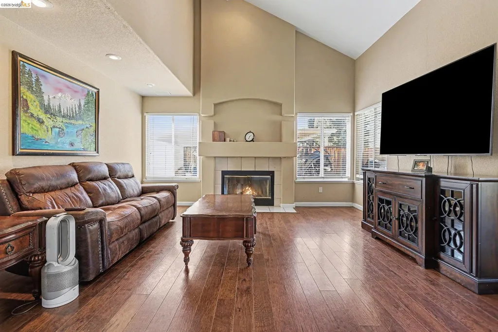 925 Outrigger Circle Brentwood CA 94513