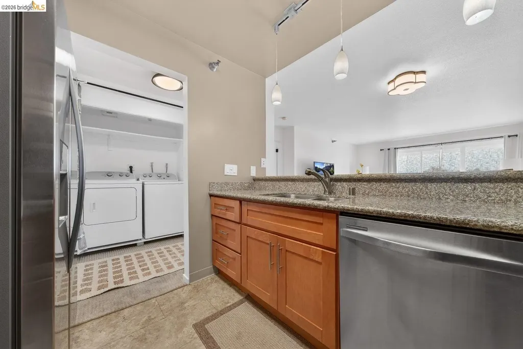 1205 Melville Square Richmond CA 94804
