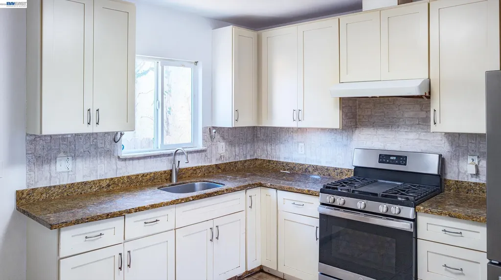 1601 79th Avenue Oakland CA 94621