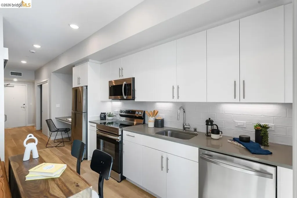260 Brooklyn Basin Way Oakland CA 94606