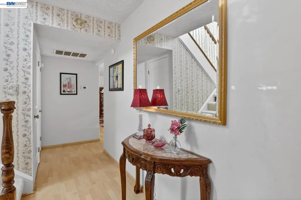 5827 Cold Water Drive Castro Valley CA 94552