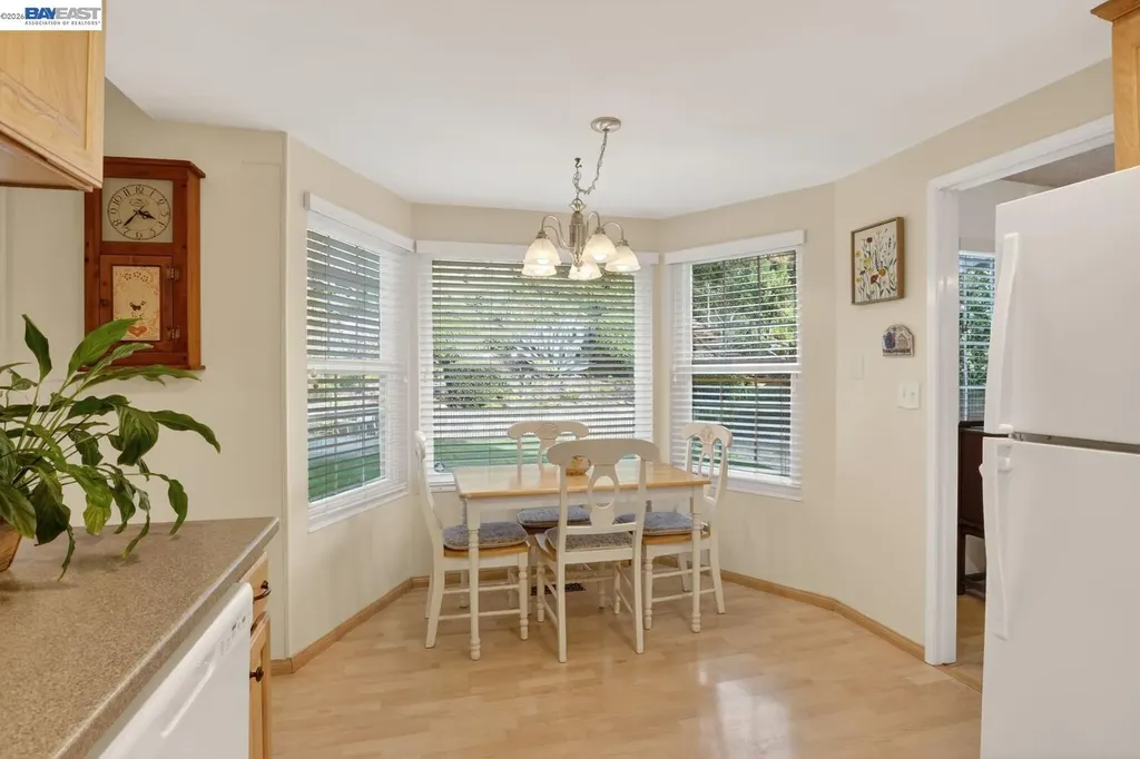 5827 Cold Water Drive Castro Valley CA 94552