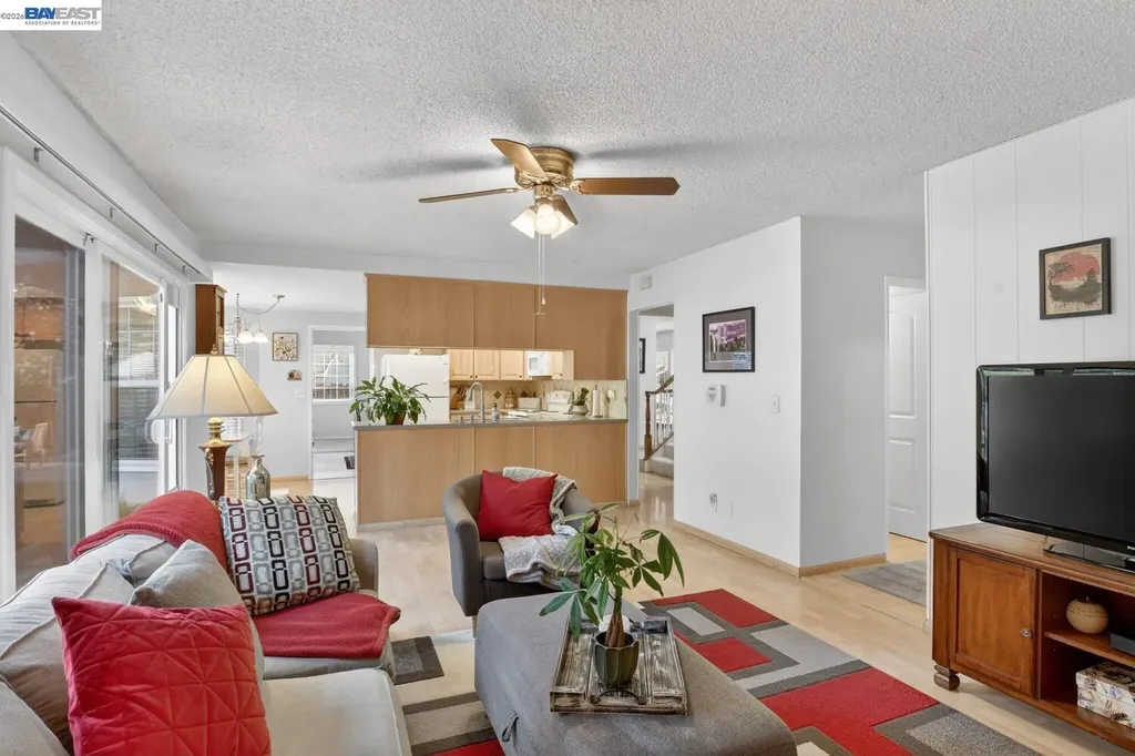 5827 Cold Water Drive Castro Valley CA 94552