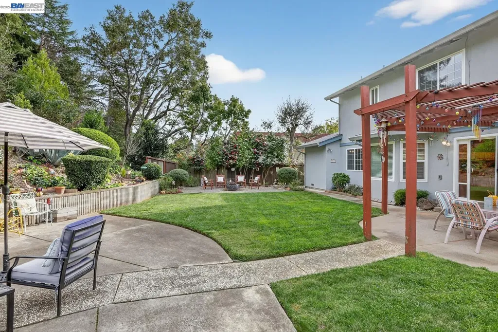 5827 Cold Water Drive Castro Valley CA 94552